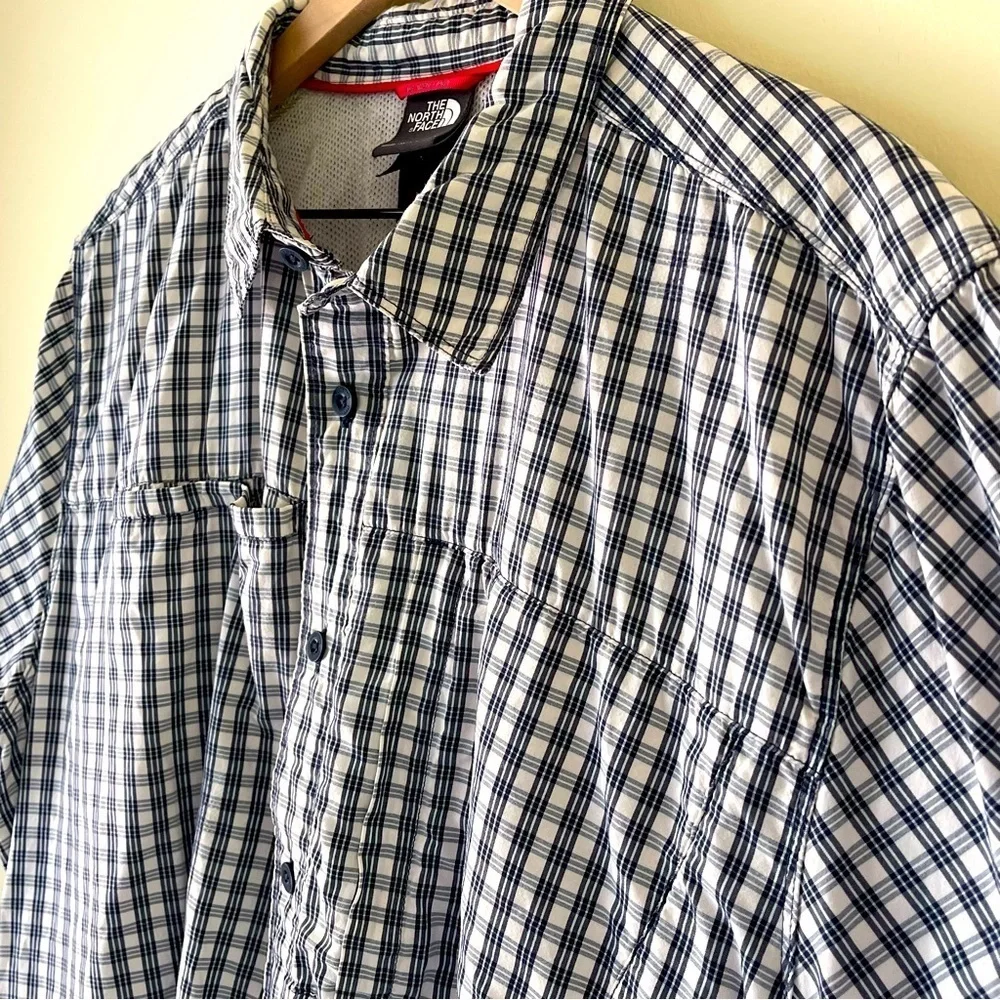 The North Face Men's Blue Checkered Shirt size XL